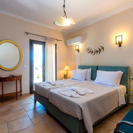 Solaris Methea- Luxury Central Villa By The Castle كاسيوبي المظهر الخارجي الصورة