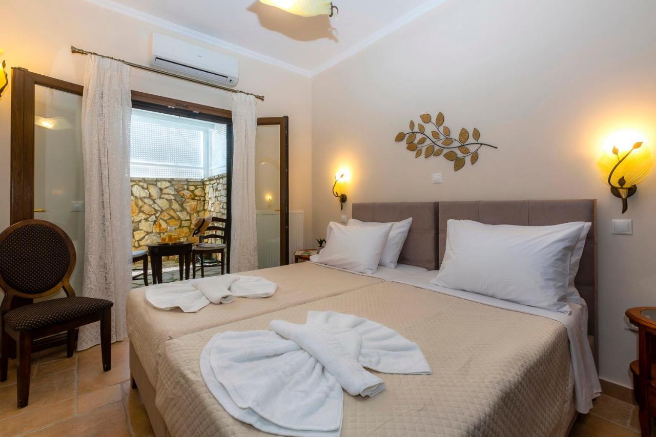Solaris Methea- Luxury Central Villa By The Castle كاسيوبي المظهر الخارجي الصورة