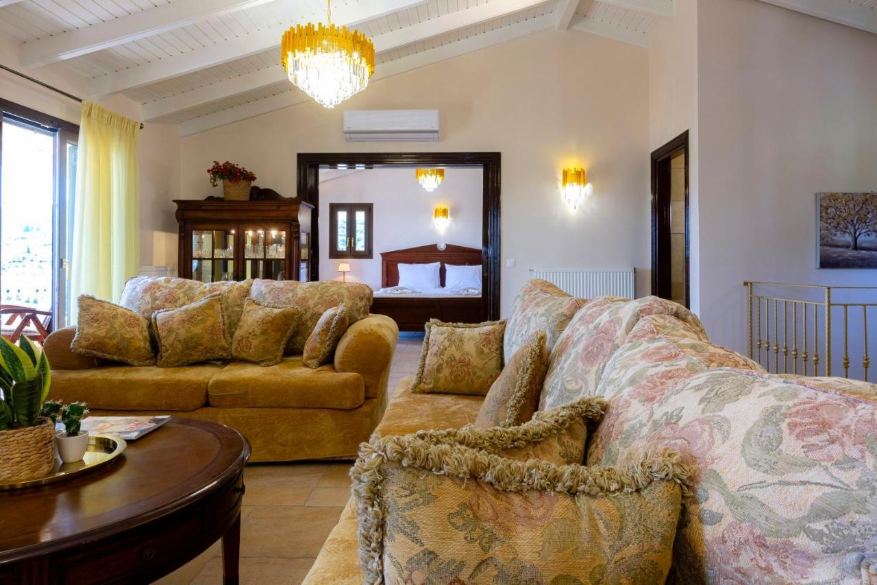 Solaris Methea- Luxury Central Villa By The Castle كاسيوبي المظهر الخارجي الصورة