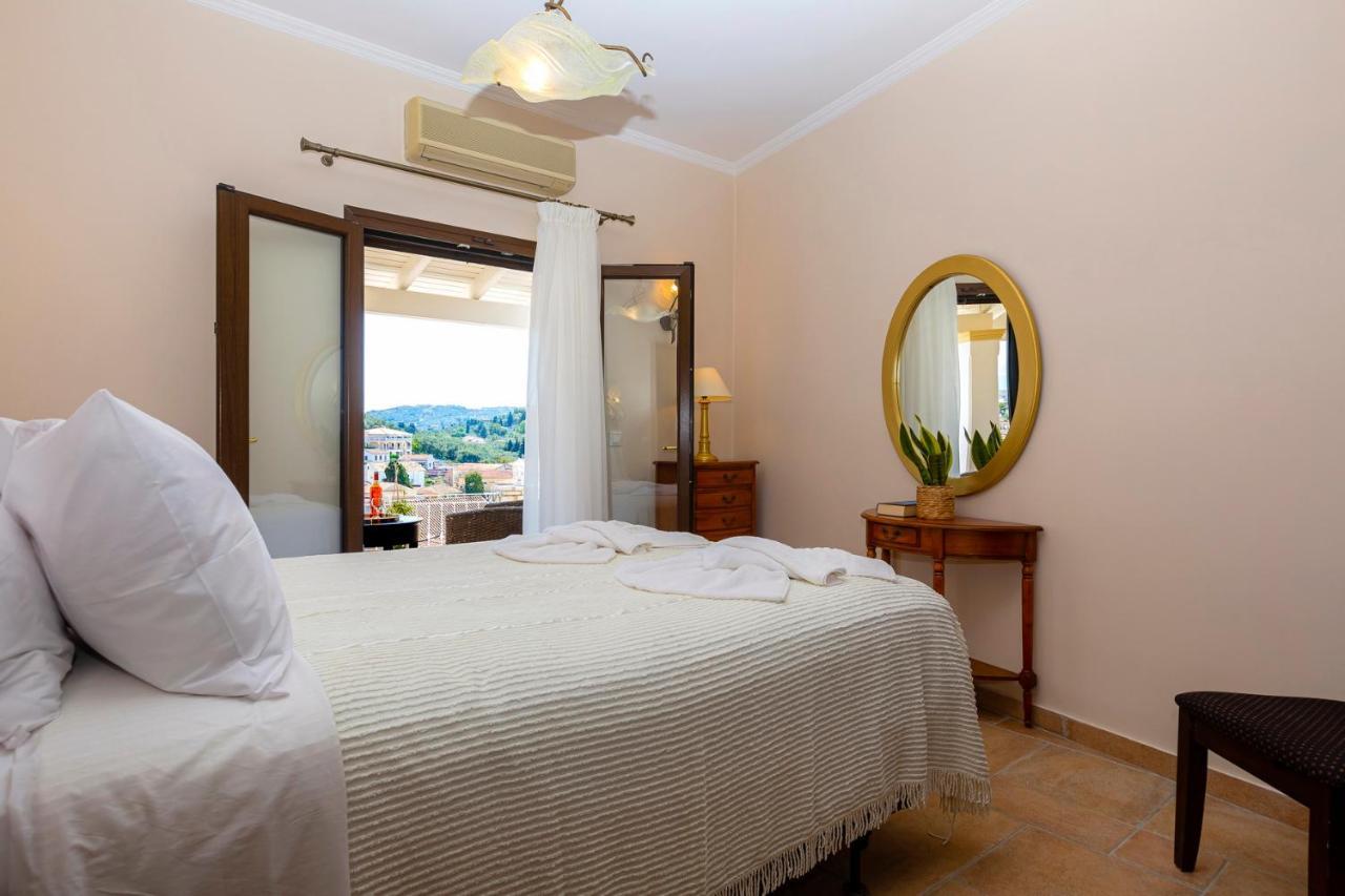 Solaris Methea- Luxury Central Villa By The Castle كاسيوبي المظهر الخارجي الصورة
